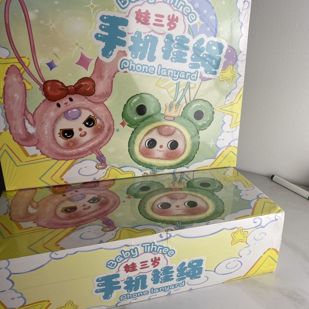 Boîte Mystère Baby Three Phone - Baby Products Good For Adults avis et prix